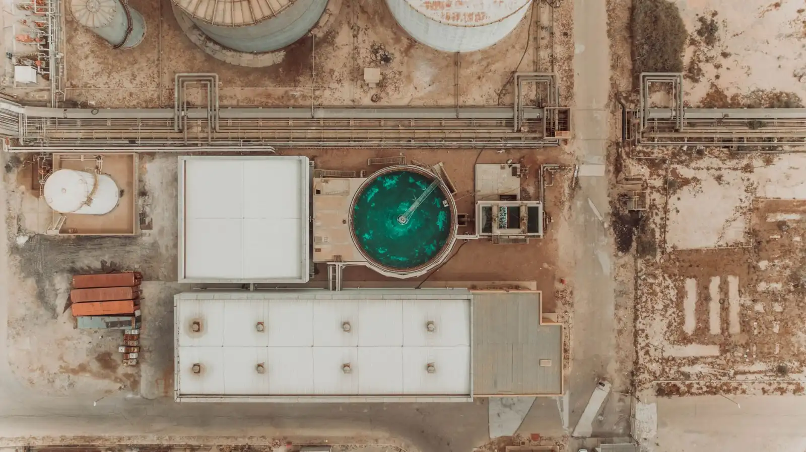 智慧社区建设中的环境控制系统设计与应用实践