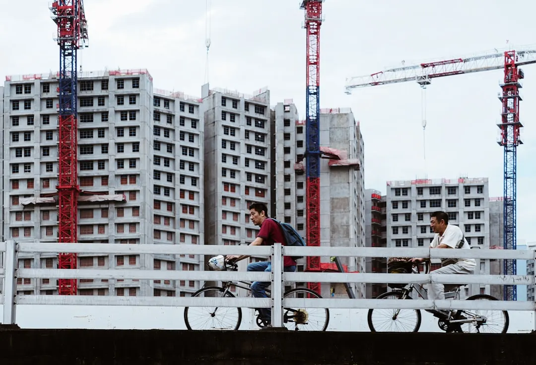 2025年智慧社区建设标准更新对智能家居方案设计的影响